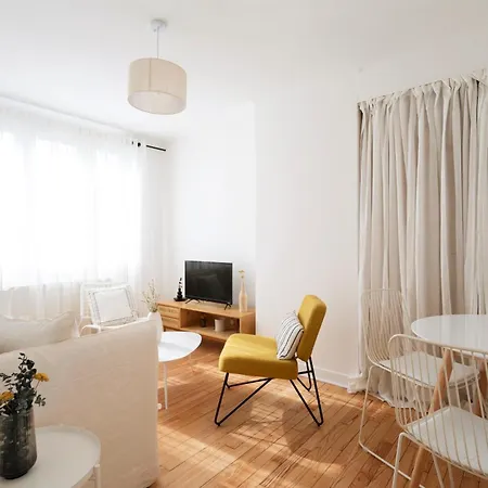 Au Clair D'augustin Apartment *
